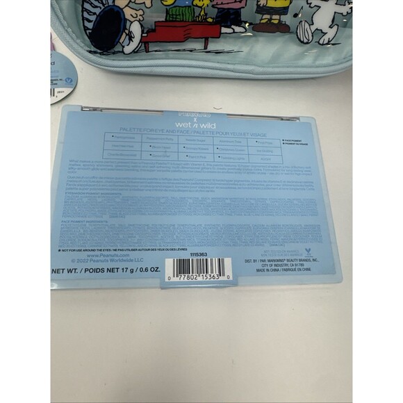 PEANUTS x Wet n Wild Bundle LOT 4 Makeup Bag Snoopy Sponge Linus Blanket Shadow - Picture 7 of 11
